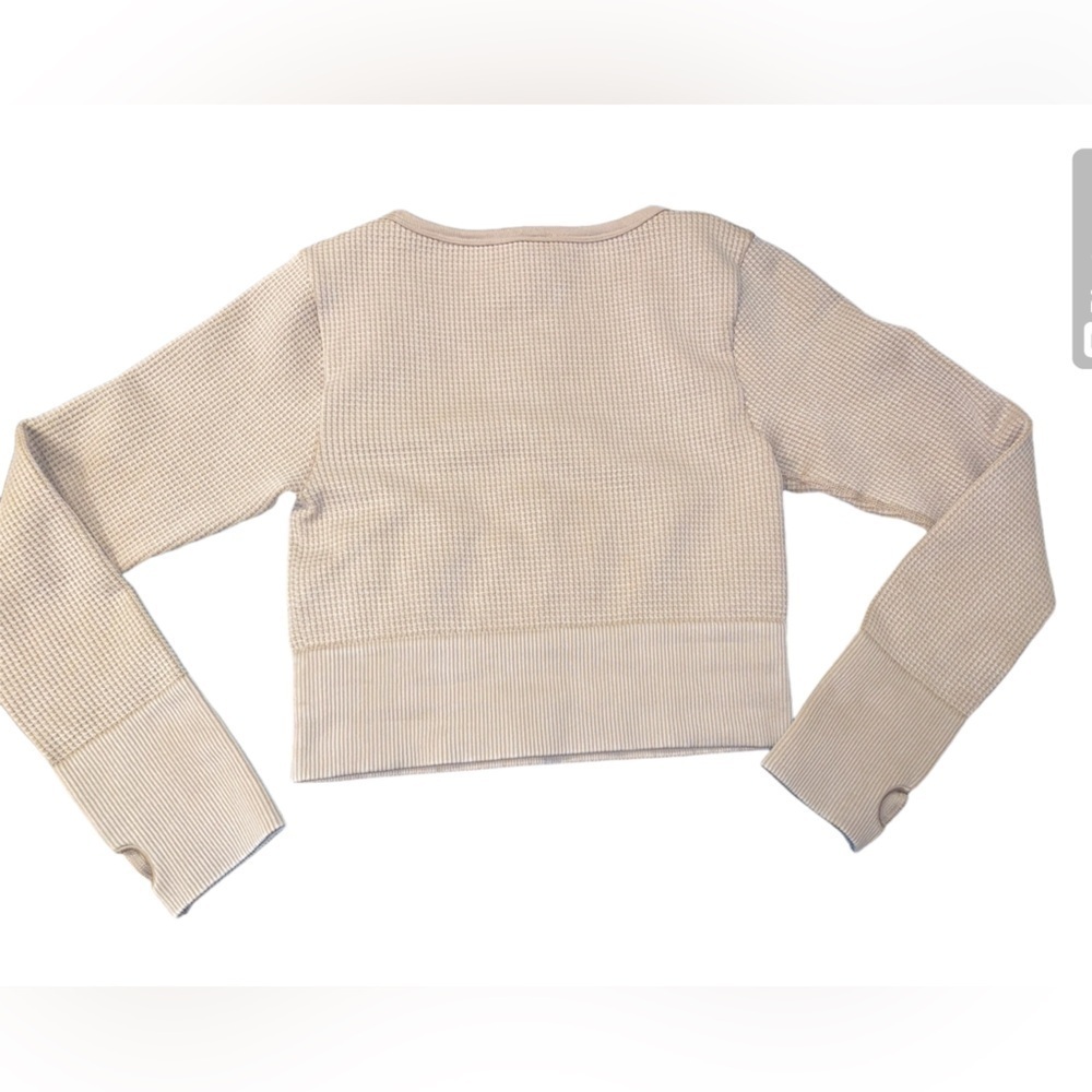 Aerie Women's Offline Thermal Long Sleeve w Thumb Holes - Picture 9 of 9